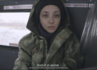 “Russians at War” di Anastasija Trofimova