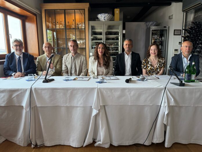 Da sx_Paolo Verri, Orazio Micali, Lorenzo Matacena, Antonella Ferrara, Pietro Franza, Caterina Rita Andò, Enzo Caruso.