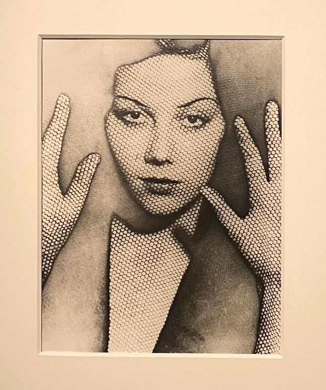 La retina per capelli, 1931
