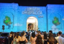 Perugia diventa un grande palcoscenico con L’Umbria che spacca e oltre 80 artisti al giorno. Arrivano Salmo, Margherita Vicario e Pierpaolo Capovilla